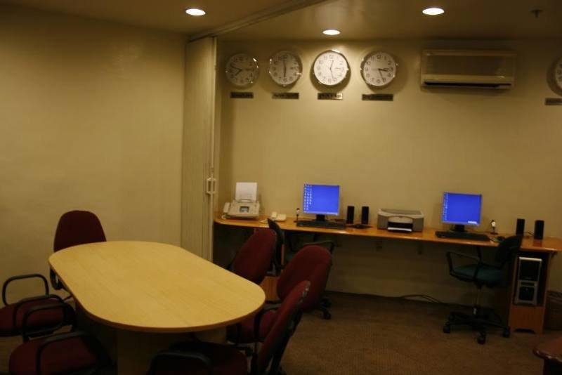 Atrium Hotel Pasay Ngoại thất bức ảnh