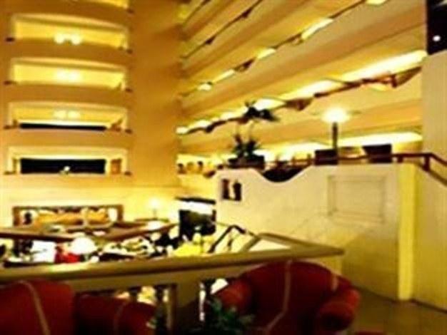 Atrium Hotel Pasay Ngoại thất bức ảnh