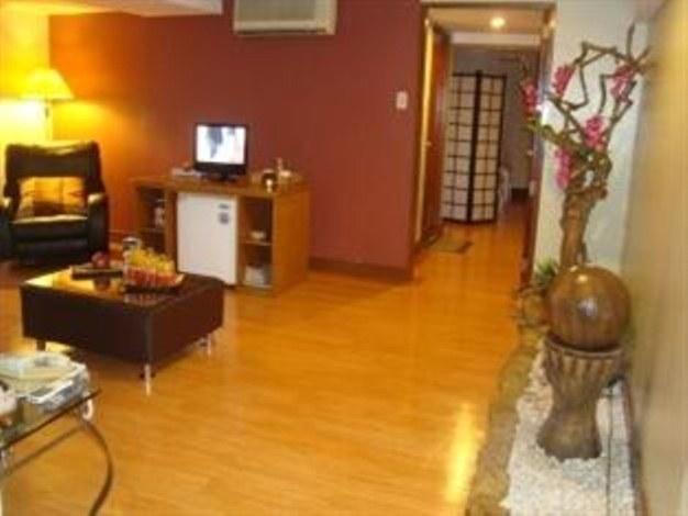 Atrium Hotel Pasay Ngoại thất bức ảnh